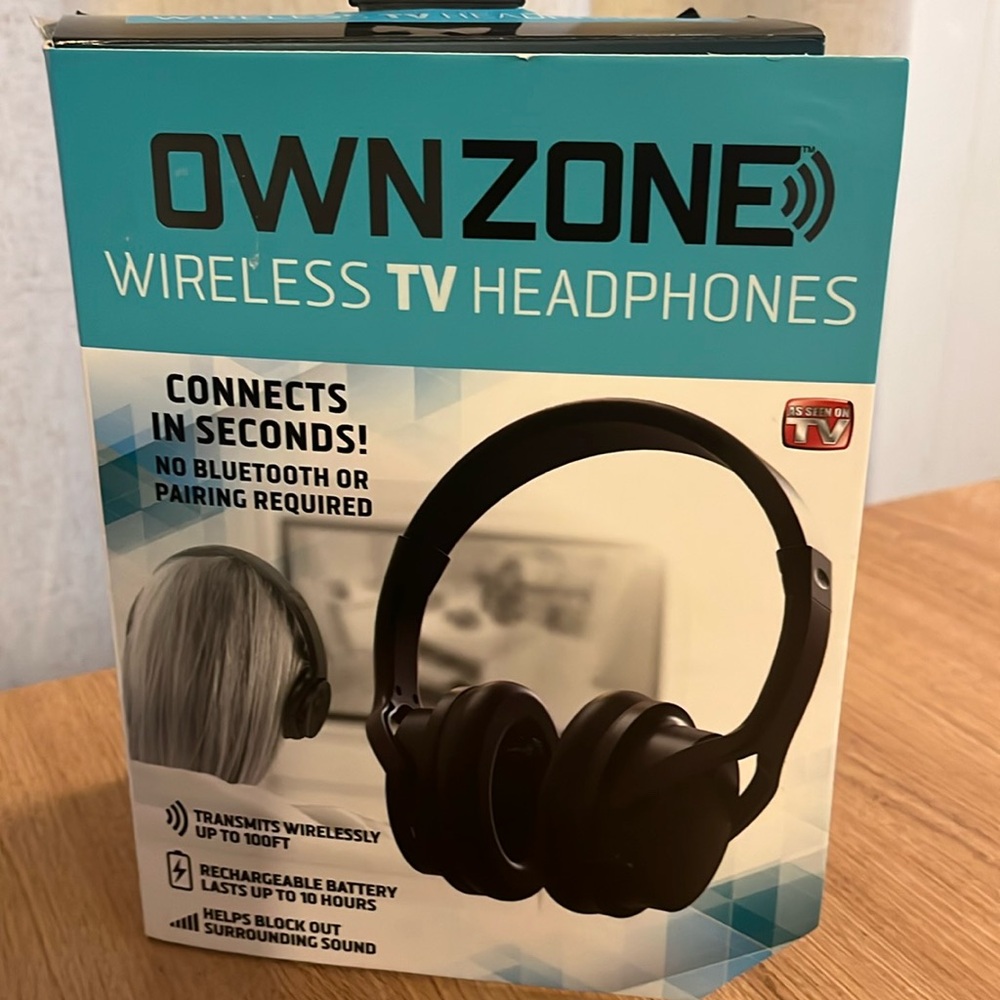 Sharper Image WN011112 TV Headphones Own Zone Wireless Over The Ear Black